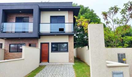 BROGNOLI VENDE - Casa residencial 02 dormitórios, sendo 02 suítes - Bairro São João Rio Vermelho.