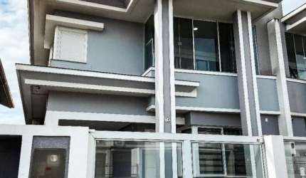 Casa Residencial em Ingleses