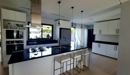 Brognoli Vende  - Casa em Condomínio Ilha das Laranjeiras