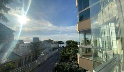Apartamento na praia da cachoeira do Bom Jesus