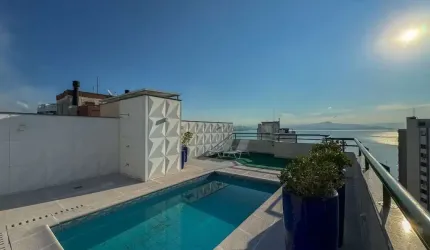 Cobertura frente mar na Agronômica - Mobiliada | 3 dormitórios | 2 vagas | Piscina | Floriánopolis