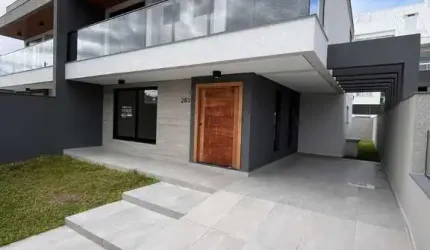 Casa Residencial em Ingleses do Rio Vermelho