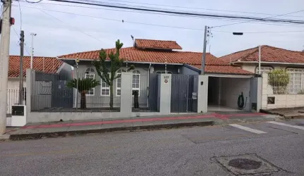 Belissíma e ampla casa no Bairro Ipiranga