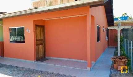 BROGNOLI VENDE - CASA RESIDENCIAL DE 2 DORMITÓRIOS - SÃO JOÃO DO RIO VERMELHO