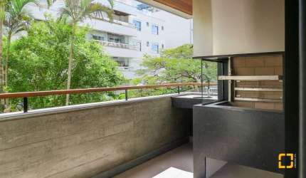 Apartamento - Jurerê Internacional - SC - 4 suítes - 2 vagas - Pronto para morar - perto da praia