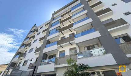 Apartamento - 3 dormitórios - Sacada com Churrasqueira - 1 vaga - Carvoeira - Florianópolis - SC