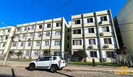 Apartamento de 3 quartos sendo 1 suíte e vaga privativa no Estreito em Florianopolis/SC!