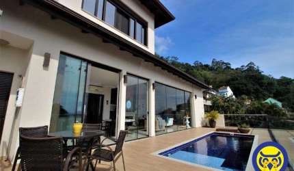 Casa residencial 4 quartos, sendo 3 suítes, piscina, potencial comercial, Centro, Florianópolis