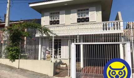 Casa - 4 dormitórios - venda no centro de Florianópolis - viabilidade para o comércio