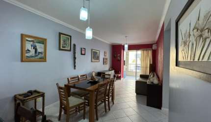 Apartamento mobiliado Próximo ao mar praia ingleses