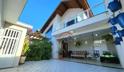 Casa à venda em Peruíbe - SP