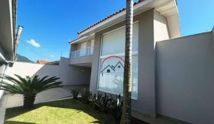 Casa à venda em Peruíbe/SP