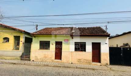 Oportunidade casa geminada por 120.000 em Lorena