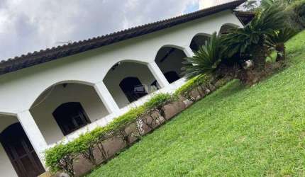 Lindo Sitio com 6 dorms e 3 suites no Sao Joao em Sao Jose dos Campos SP