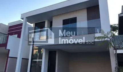 Casa a venda com 03 quartos no Condominio Crytal Park em Jacarei