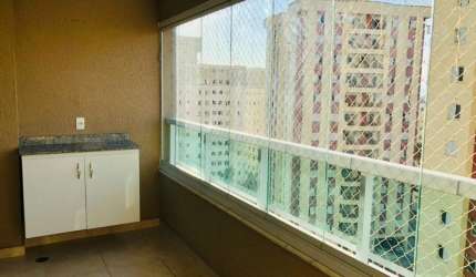 Apartamento com 82m² -2 dormitorios com suite - Parque Industrial