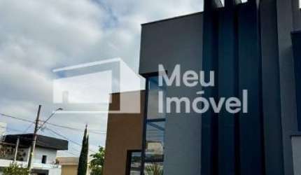 CASA TERREA  NO CONDOMINIO  COM 3 DOMRITORIOS COM2 SUITES - TERRAS DO VALE