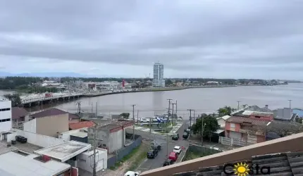 Apartamento no Centro de Tramandaí com Elevador e Box