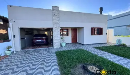 Casa Próximo do Fórum de Tramandaí