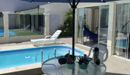 Casa com Piscina Próximo do Mar em Tramandaí