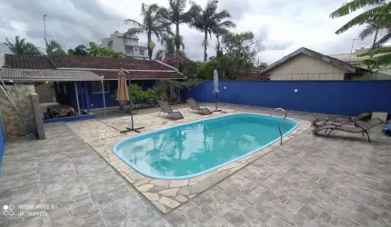 ÓTIMA CASA COM PISCINA E PRÓXIMA DO MAR PARA LOCAÇÃO PÔR DIÁRIA, EM ITAPOÁ