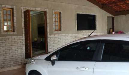 Excelente Casa Terrea com 3 dormitorios e 4 banheiros