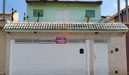 Sobrado para Venda em Guarulhos, Picanço, 3 dormitórios, 3 suítes, 2 banheiros, 3 vagas