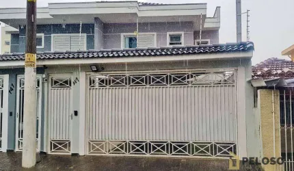 Belíssimo sobrado, reformado e mobiliado com 155m², Imirim.