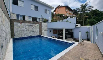 Sobrado a venda | 230m² | 4 dormitórios | 3 suítes | 2 vagas | Tremembe - São Paulo/SP