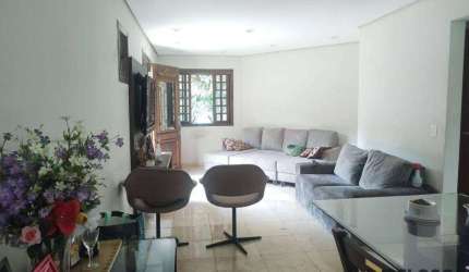 Sobrado em condomínio fechado à venda | 220m² | 3 dormitórios | 1 suíte | 2 vagas - Tremembé - São Paulo/SP