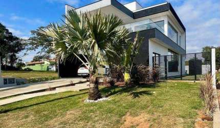 Casa à venda no Ninho Verde II | porteira fechada | 236m² | 3 suítes | 4 vagas | piscina | área gourmet | Pardinho - São Paulo/SP/SP
