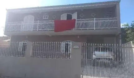 Sobrado à venda no bairro Costeira - Araucária/PR
