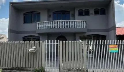 Sobrado à venda no bairro Fazendinha - Curitiba/PR