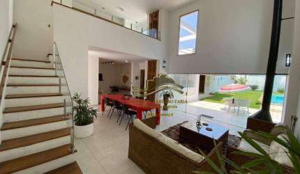 Guarujá Praia da Enseada Casa 4 Dormitórios 638m² de Terreno 3 Vagas Jardim com Piscina