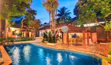 JARDIM BOTÂNICO | CASA EM RUA TRANQUILA!