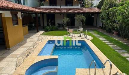 Casa com 5 dormitórios à venda, 200 m² por R$ 2.465.000,00 - Camboinhas - Niterói/RJ