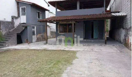 Casa com 3 dormitórios à venda, 170 m² por R$ 700.000,00 - Itaipu - Niterói/RJ