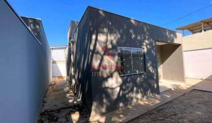 Vende-se casa com 2 quartos no bairro Canaã em Juatuba | JUATUBA IMÓVEIS