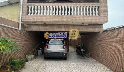 Sobrado com 4 quartos, Balneário Itaguai, Mongaguá - R$ 450 mil, Cod: 12192