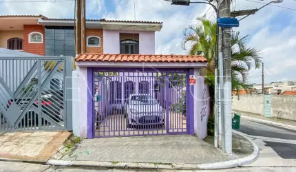 Sobrado de esquina à venda na Vila Ivone (Vila Ema) 131 m²
