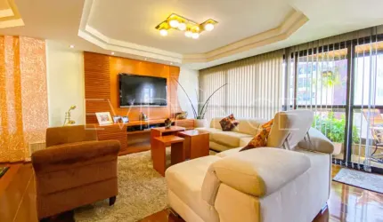apartamento pronto para morar, totalmente mobiliado. 4 dormitórios, sendo 2 suítes e 3 vagas fixas.