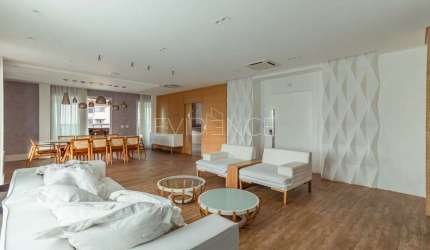 Apartamento de 278 m² de área útil localizado no bairro Anália Franco !