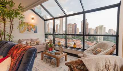 Cobertura Exclusiva de 420 m² com 3 Suítes e 2 vagas no Anália Franco