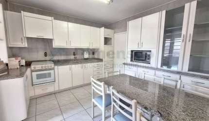 Apartamento à venda no Centro de Florianópolis