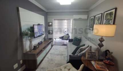 Apartamento de Alto Padrão no Centro de Florianópolis - Mobiliado e Decorado!