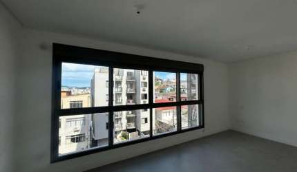 Apartamento de 1 dormitório com vaga de garagem no Estreito
