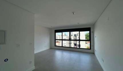 Apartamento de 1 dormitório com vaga de garagem no Estreito
