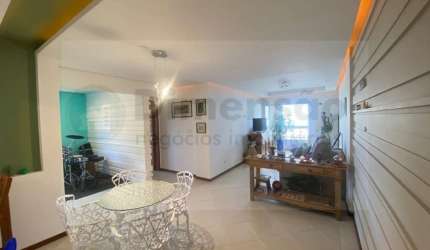 ÓTIMO APARTAMENTO COM 3 DORM SENDO 1 SUÍTE + DEPENDÊNCIA - TRINDADE - UFSC