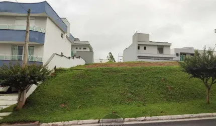 Terreno no condomínio Mosaico da Serra em Mogi das Cruzes