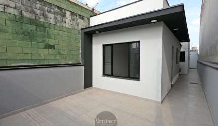 Casa nova com 2 dorm em Mogi das Cruzes